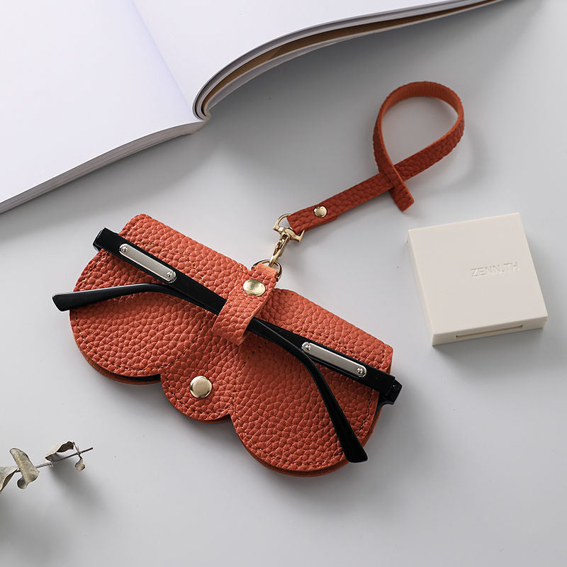 ⏳Last Day 50% OFF⏳-Clip-On Glasses Case – Slim Foldable Eyewear Pouch for Handbags👓